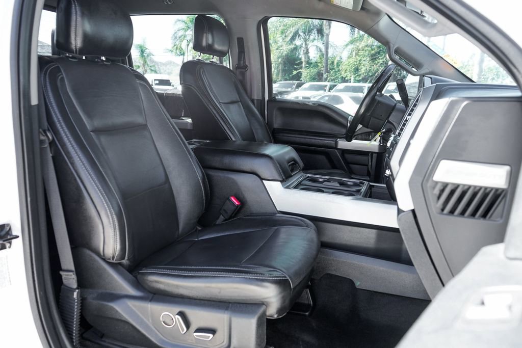 Used 2017 Ford F350 Lariat image 36