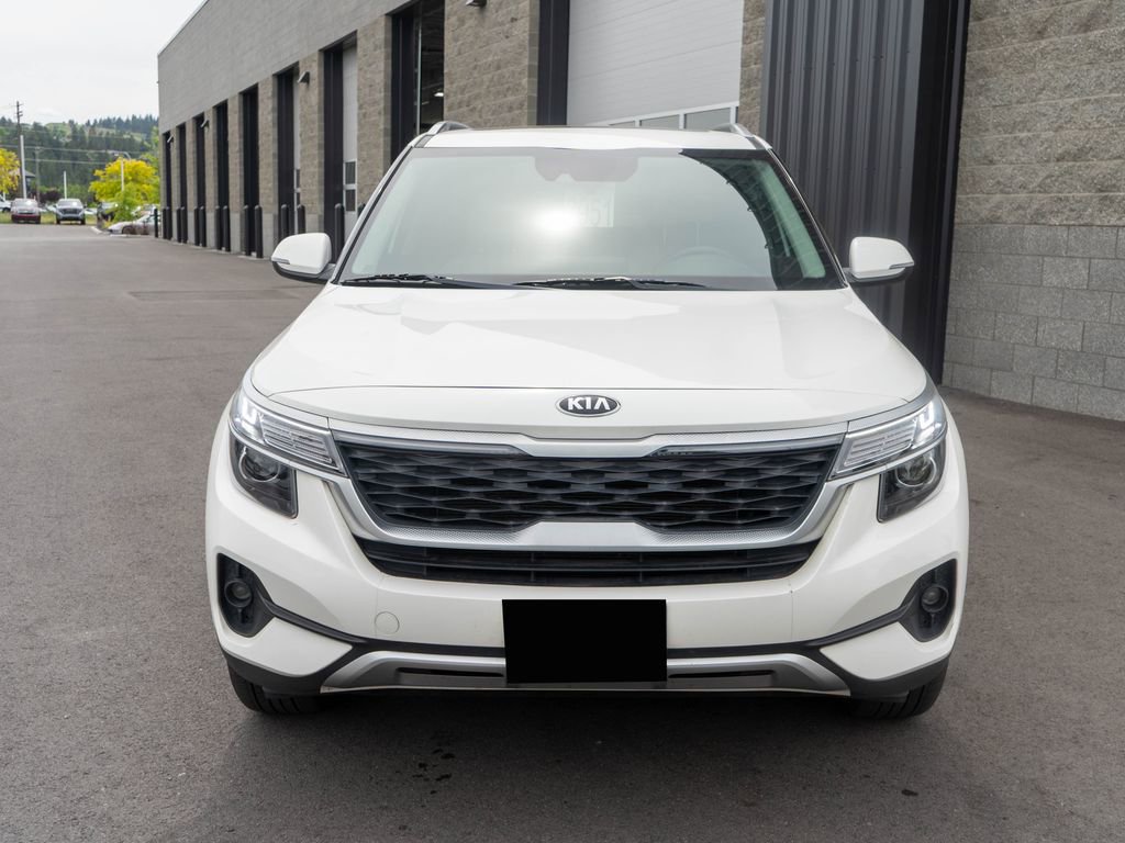 Used 2021 Kia Seltos EX AWD/4WD image 2