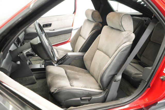 Used 1989 Dodge Daytona Shelby image 52