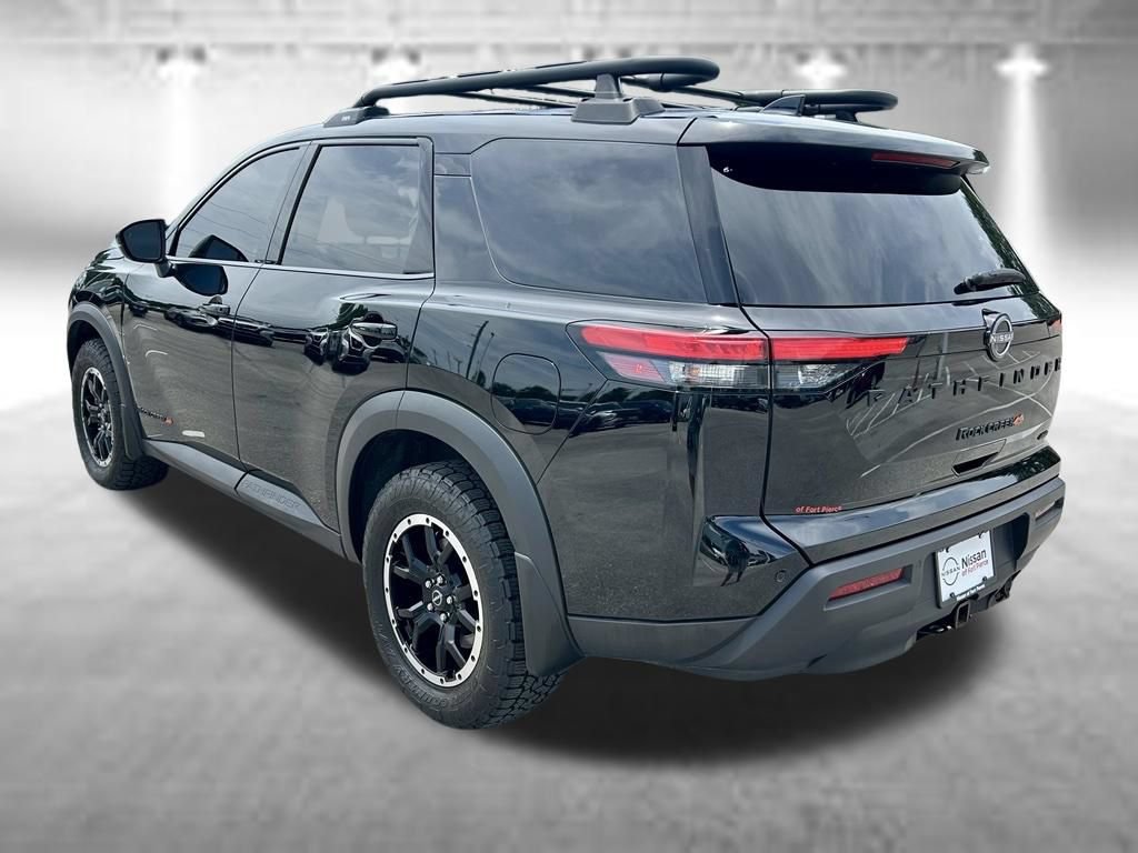 Certified 2025 Nissan Pathfinder Rock Creek AWD/4WD image 9