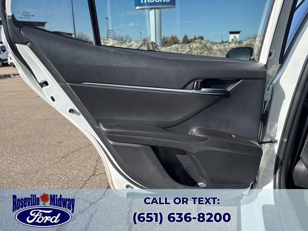 Used 2022 Toyota Camry SE w/ Convenience Package image 30