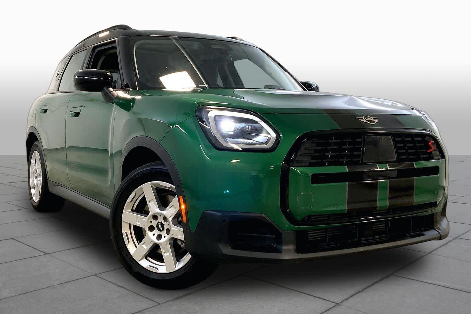 Used 2025 MINI Cooper Countryman S AWD/4WD image 2