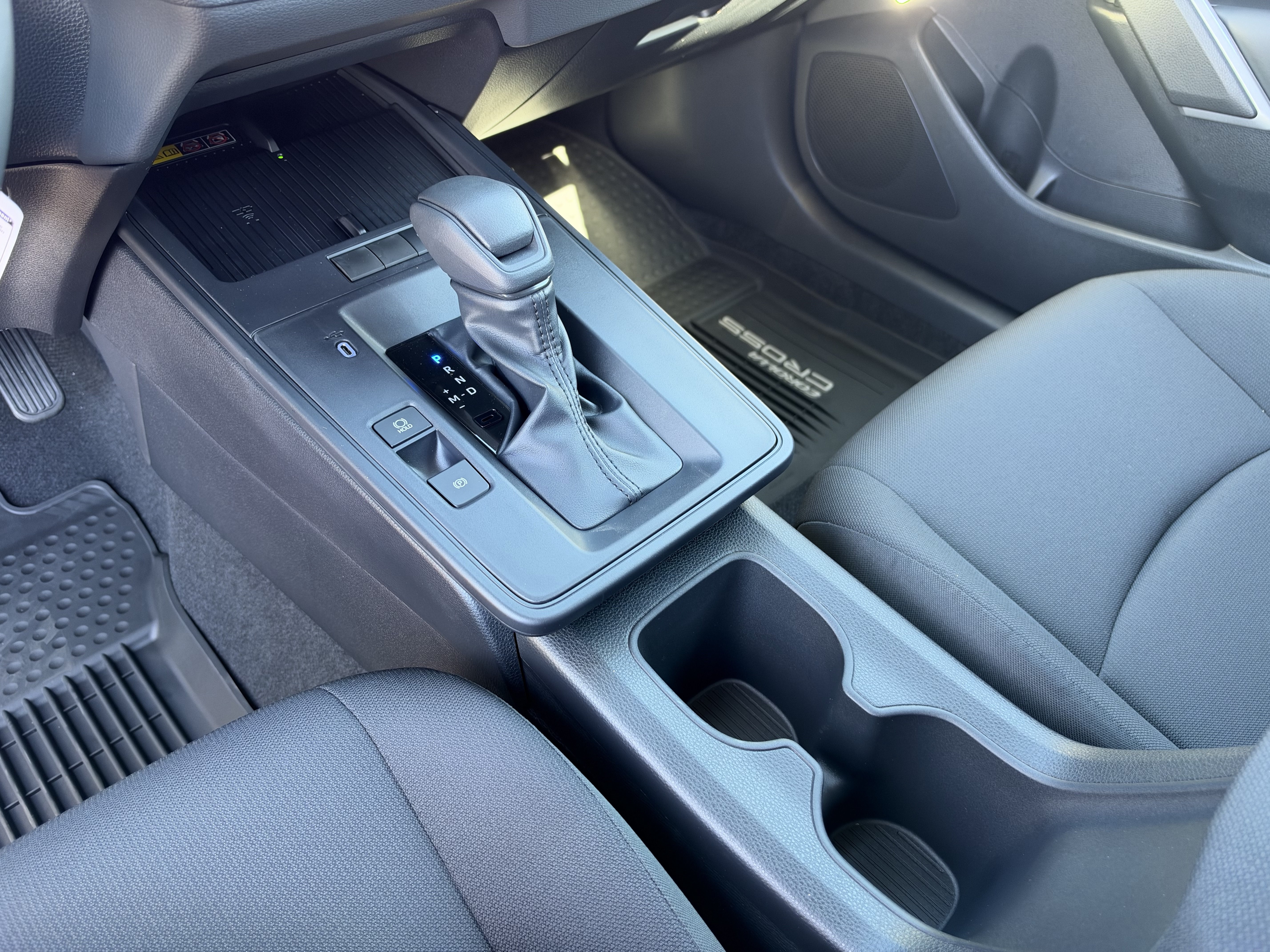 New 2026 Toyota Corolla Cross LE FWD image 18