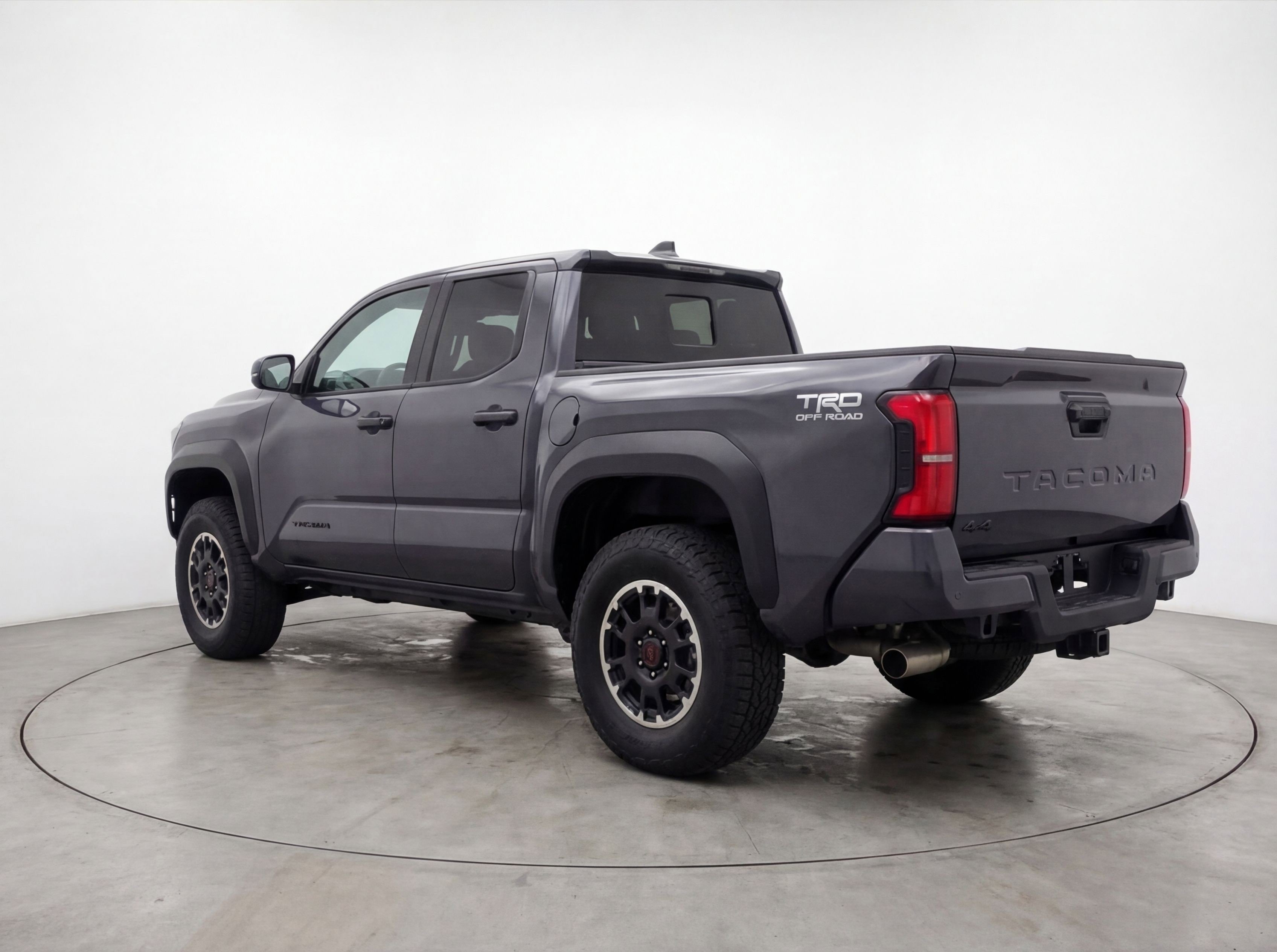 Used 2025 Toyota Tacoma TRD Off-Road image 6