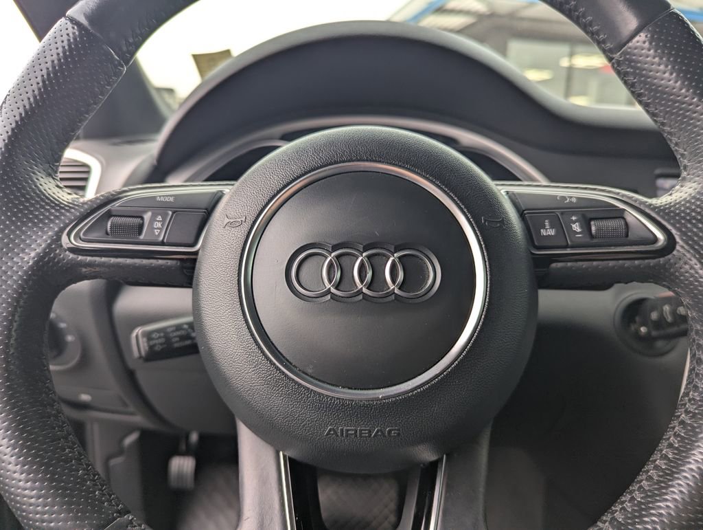 Used 2014 Audi Q7 3.0T S line Prestige w/ S Line Package AWD/4WD image 21