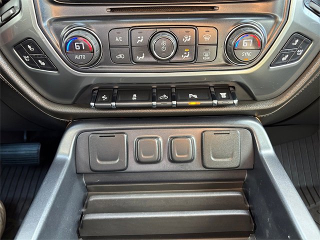 Used 2015 Chevrolet Silverado 3500 LTZ image 24