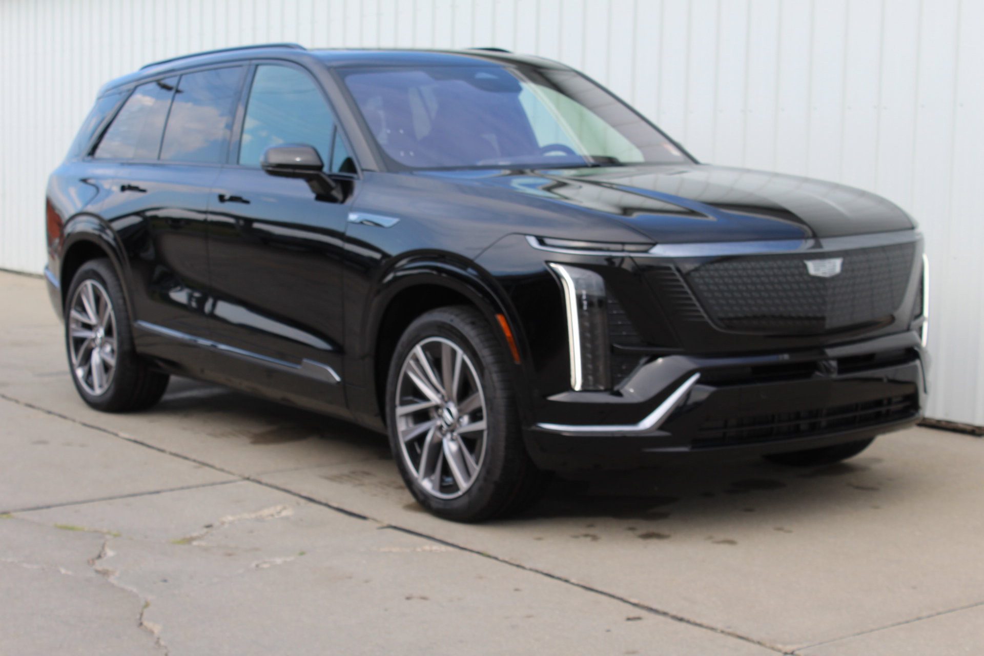 New 2026 Cadillac Vistiq Sport AWD/4WD image 2