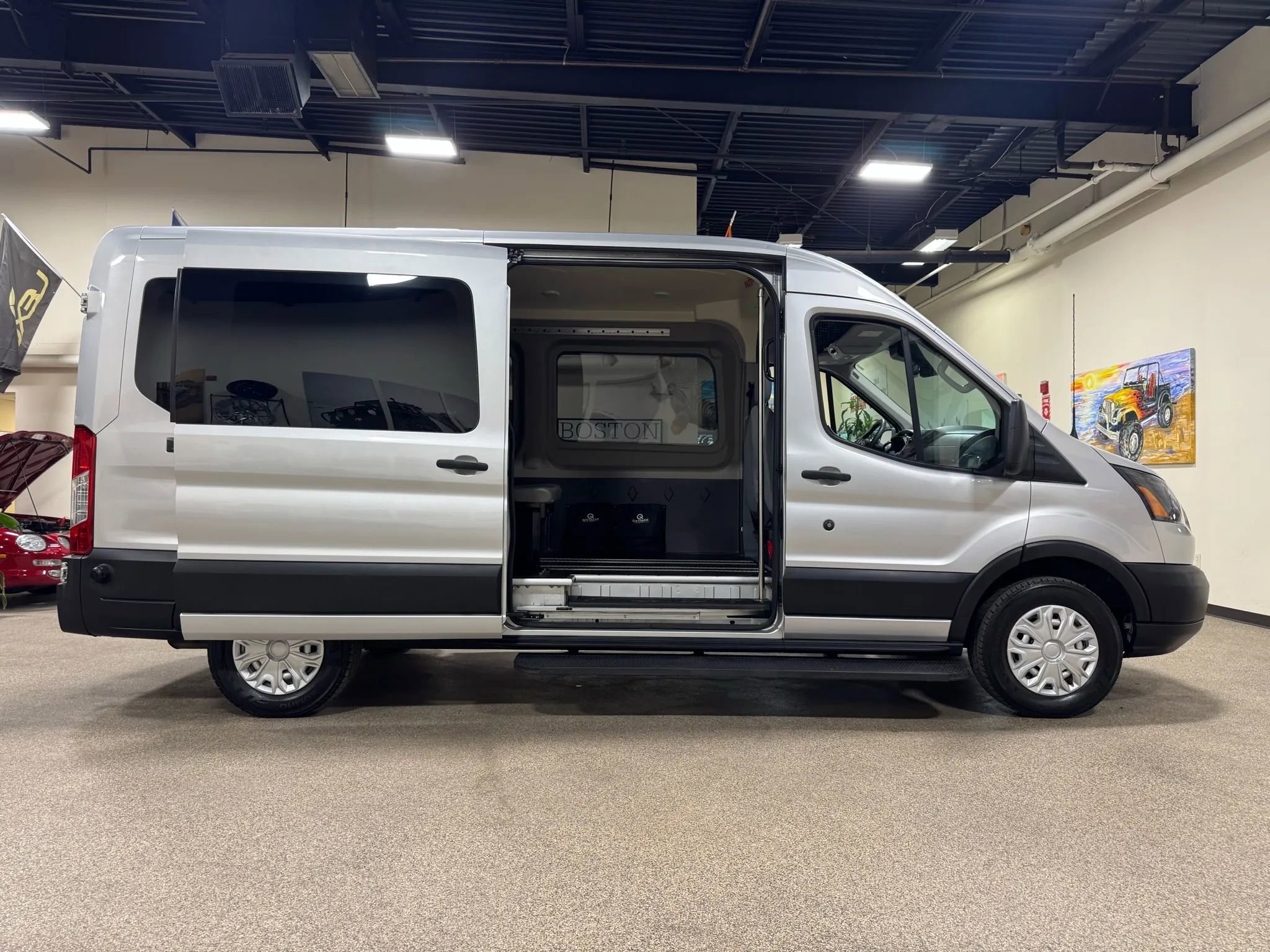 Used 2019 Ford Transit 250 148 Medium Roof image 22