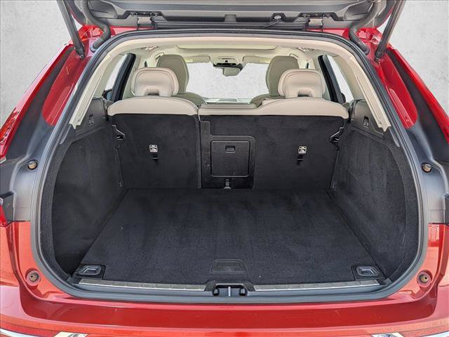 Used 2021 Volvo XC60 T6 Inscription AWD/4WD image 6