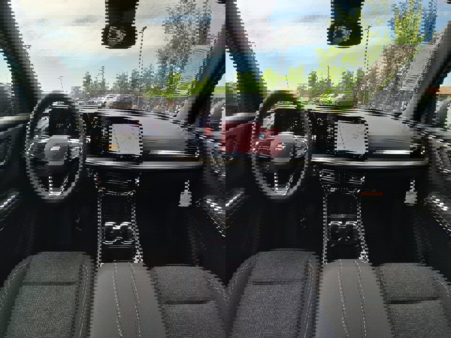 New 2025 Chevrolet Traverse LT w/ LPO, Floor Liner Package image 34