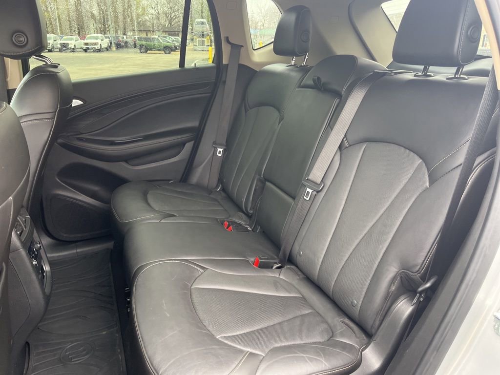 Used 2017 Buick Envision Essence image 13