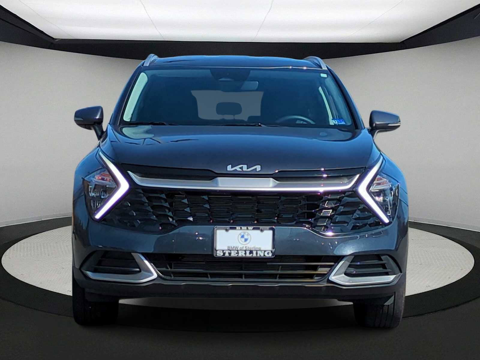 Used 2023 Kia Sportage EX image 3