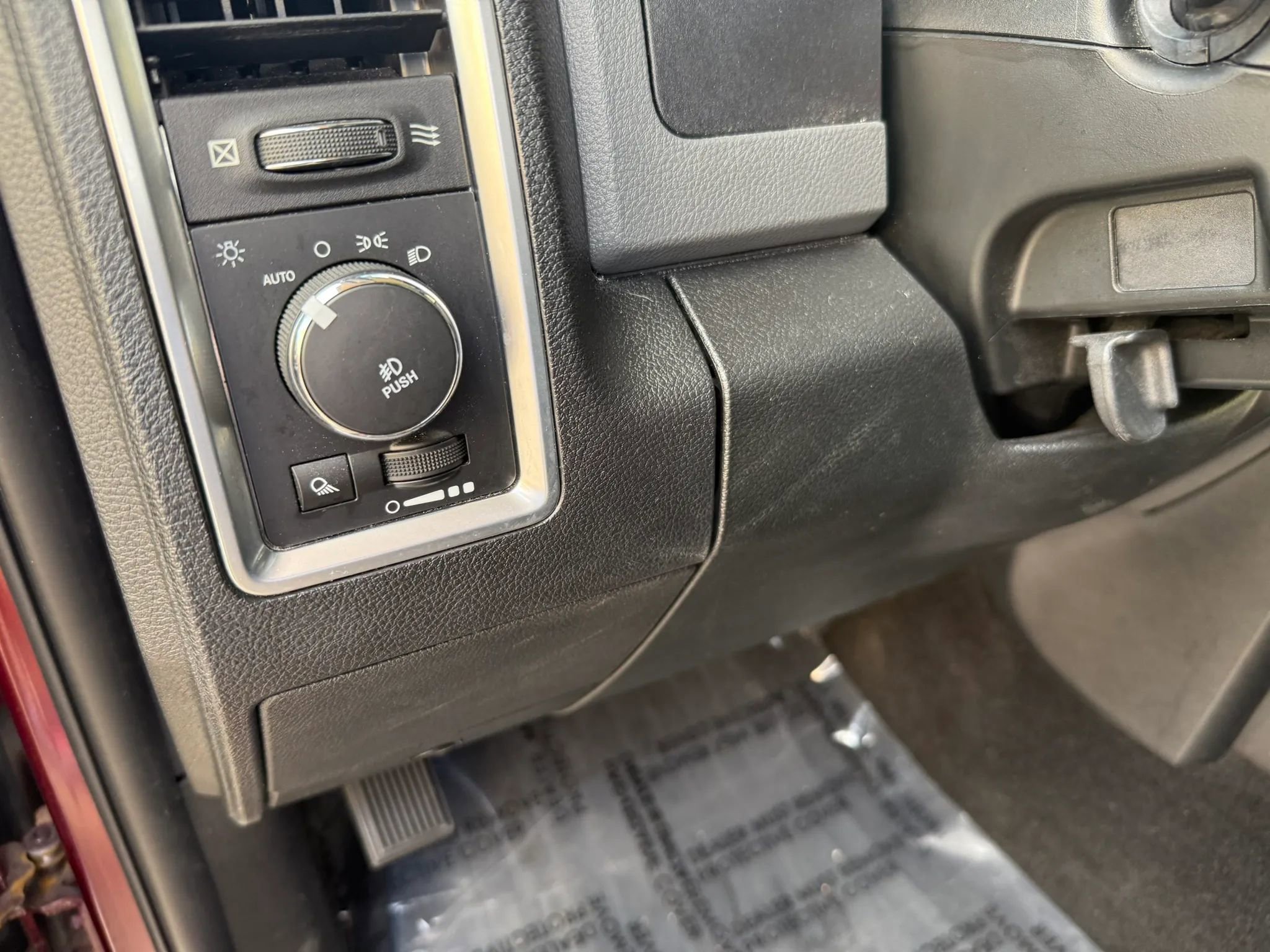 Used 2016 RAM 1500 Big Horn RWD image 11