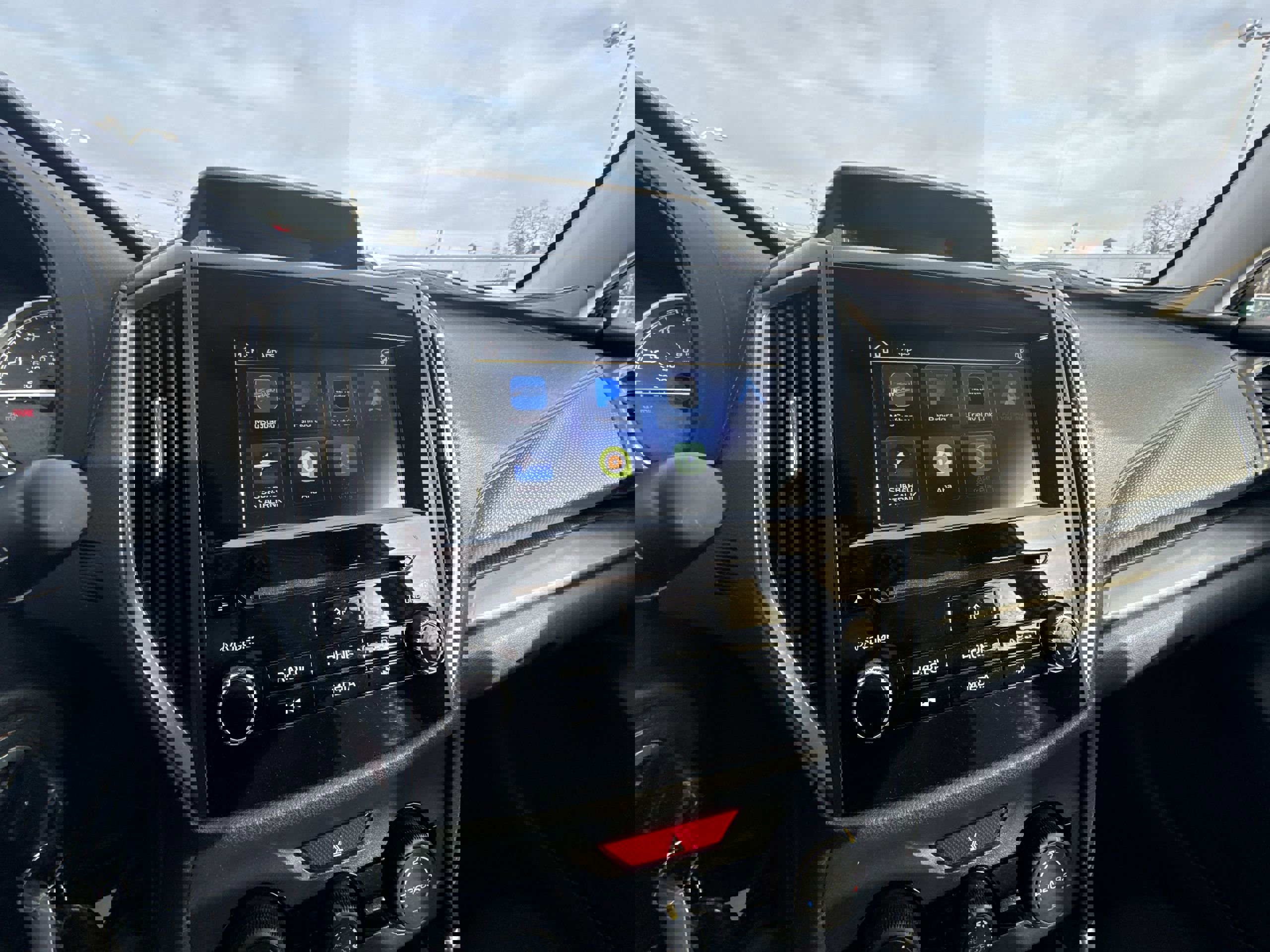 Used 2019 Subaru Forester Premium w/ All-Weather Package image 14