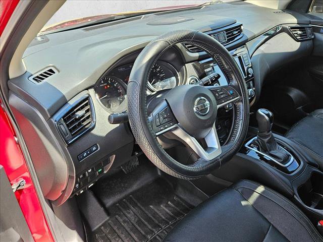 Used 2019 Nissan Rogue Sport SL w/ Premium Package FWD image 10
