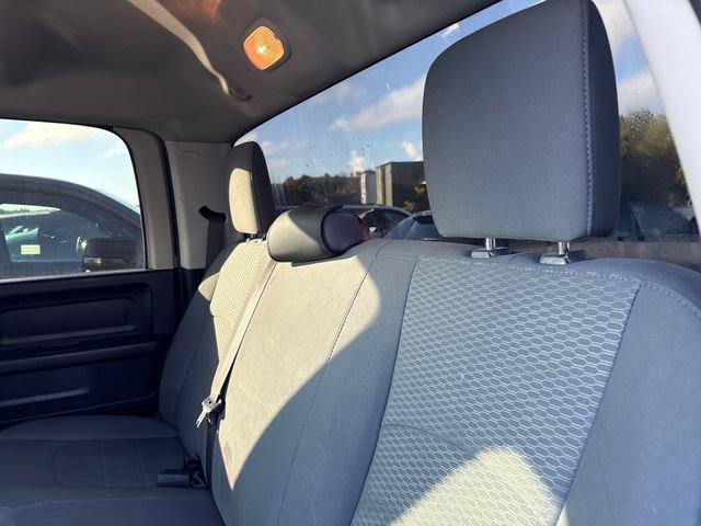 Used 2019 RAM 1500 Express w/ Express Value Package AWD/4WD image 10
