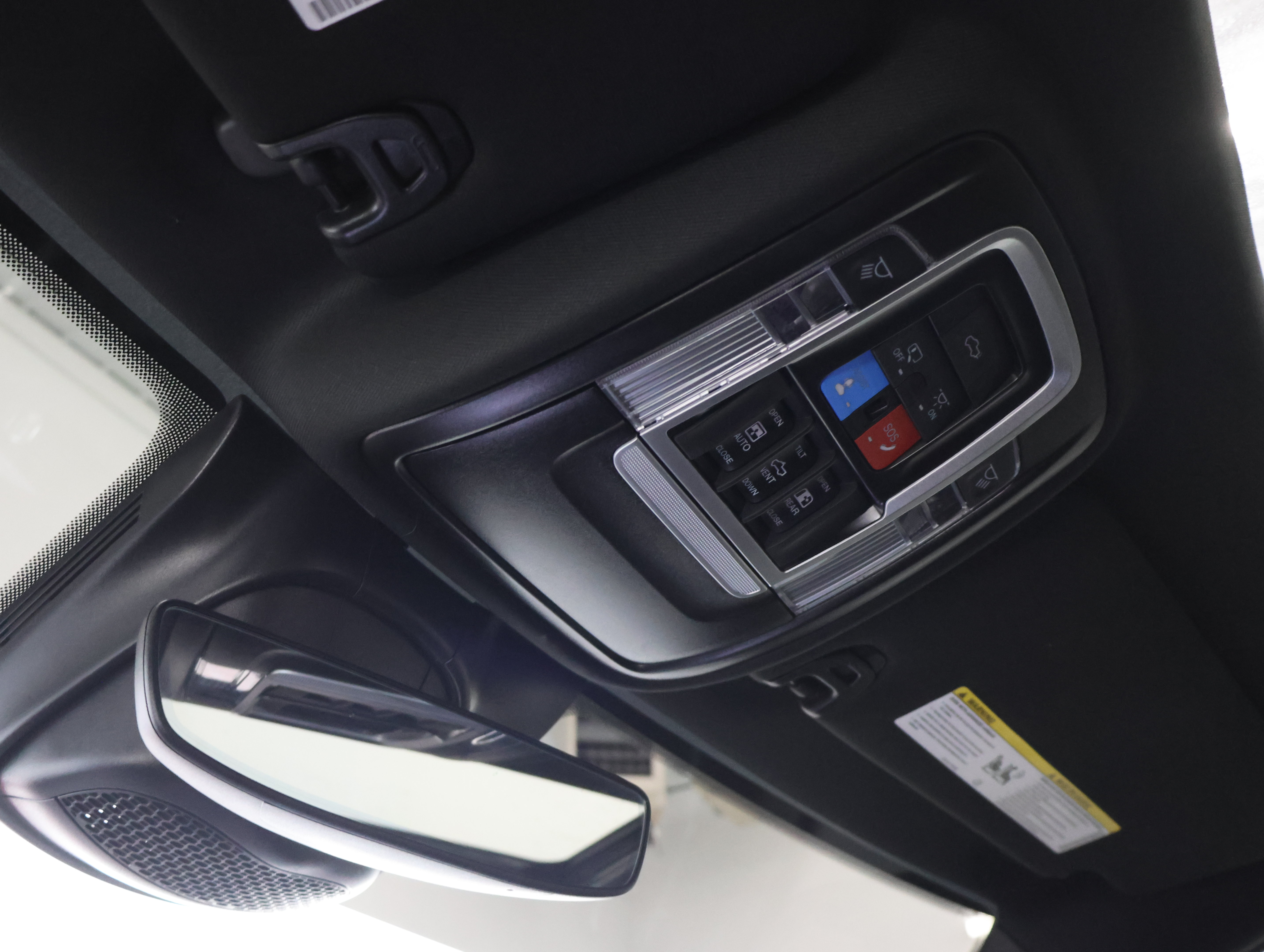 Used 2024 RAM 2500 Laramie w/ Night Edition AWD/4WD image 12