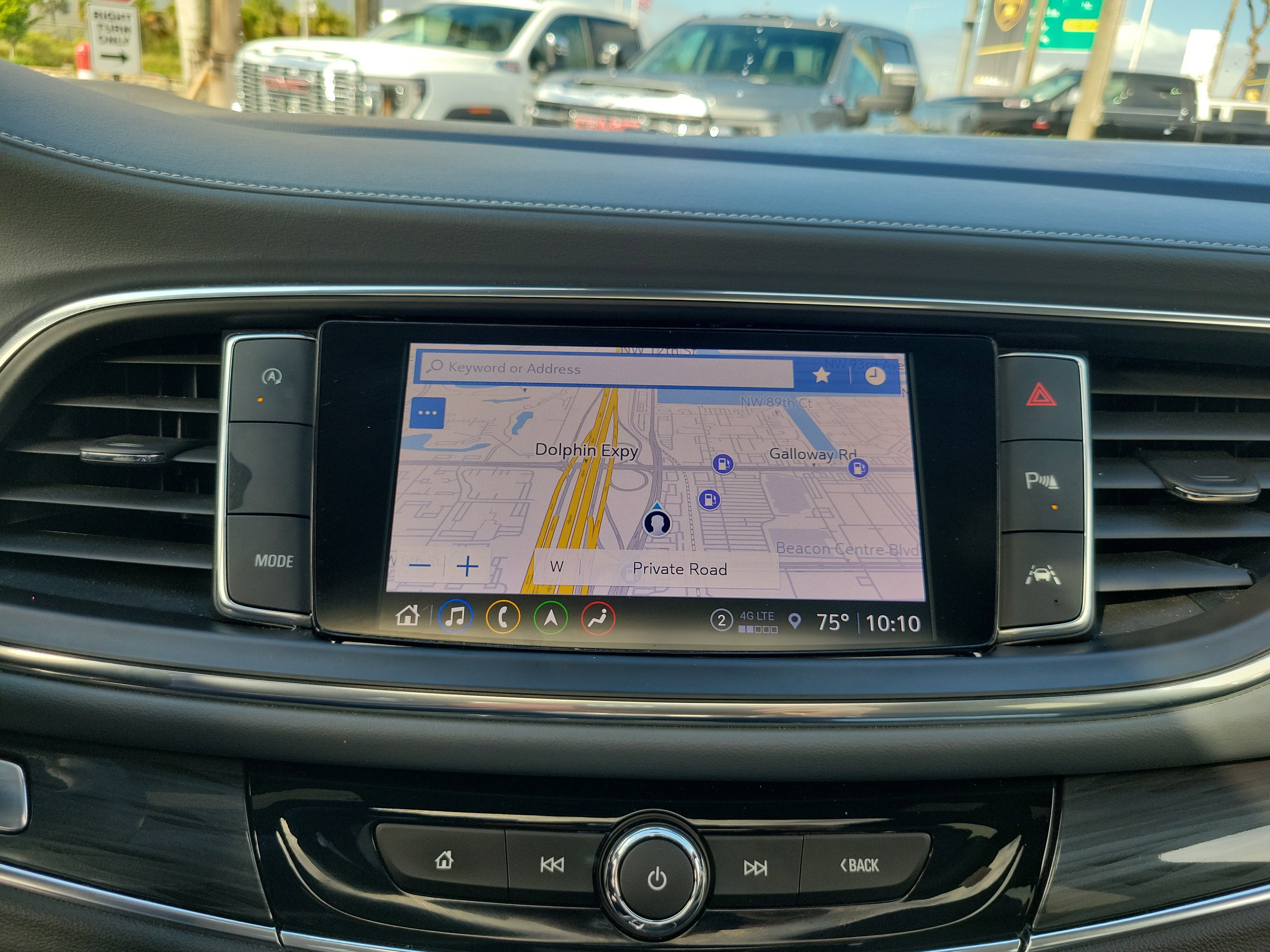 Used 2023 Buick Enclave Premium w/ Experience Buick Package image 10