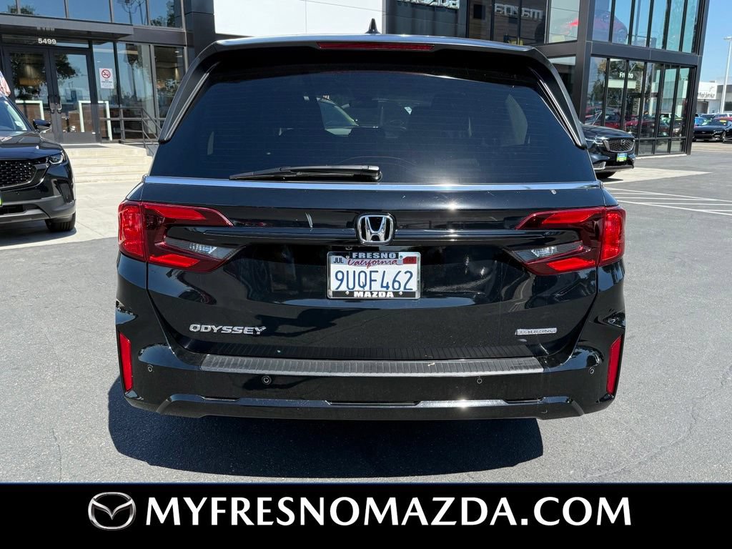 Used 2025 Honda Odyssey Touring image 12