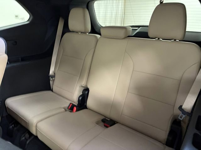 Used 2026 Buick Enclave Preferred image 18