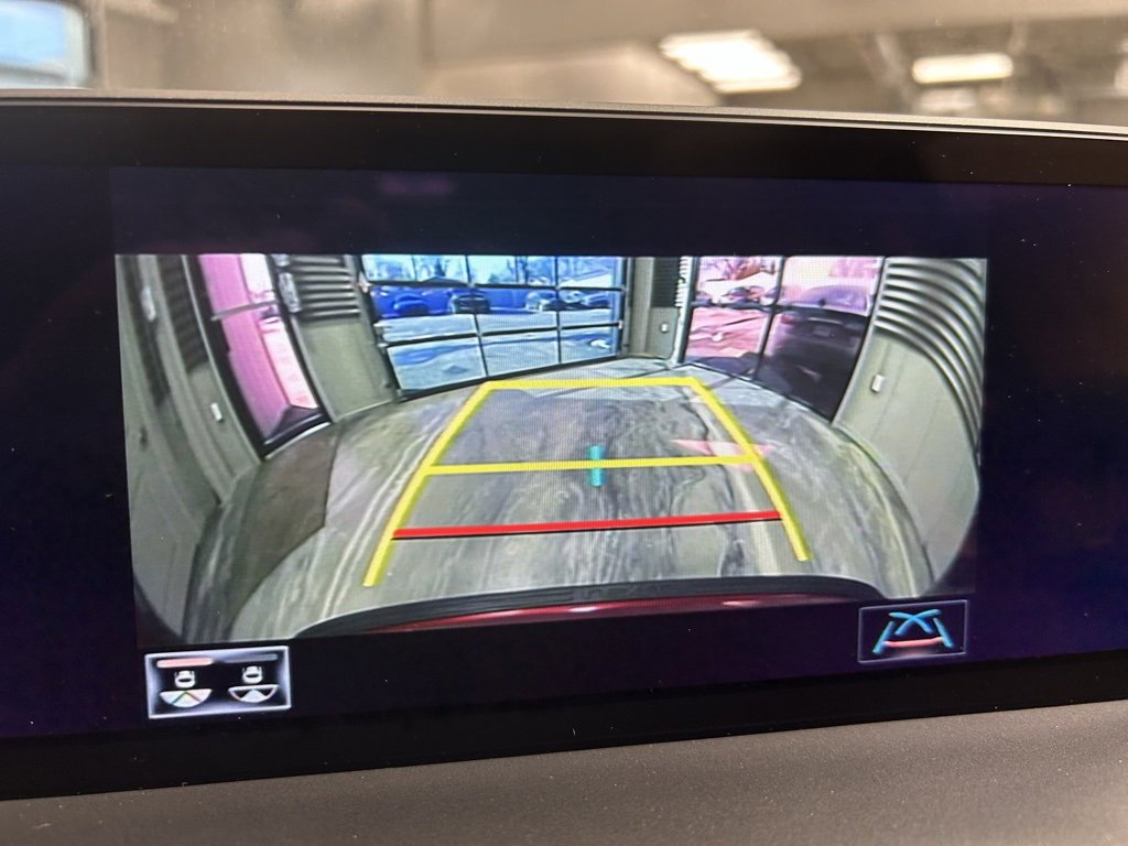 Used 2018 Lexus NX 300h AWD image 19