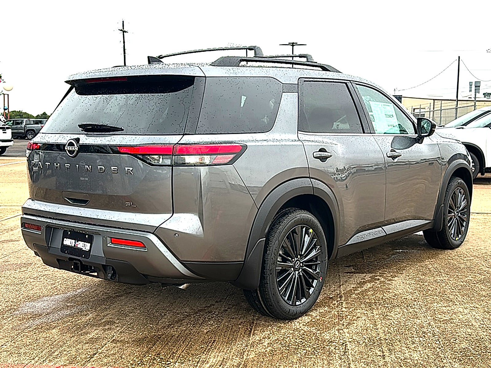 New 2026 Nissan Pathfinder SL w/ SL Premium Package FWD image 8