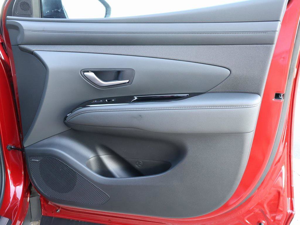 New 2026 Hyundai Tucson Limited w/ Tow & Go Package image 9