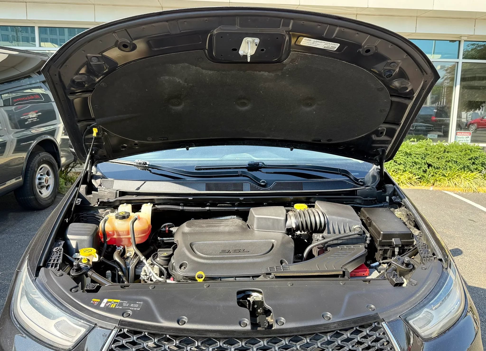 Used 2022 Chrysler Pacifica Touring-L FWD image 41
