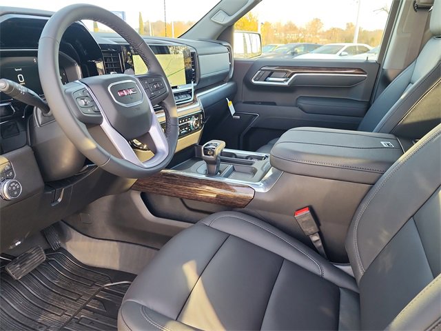 New 2026 GMC Sierra 1500 Elevation w/ Elevation Premium Package image 13