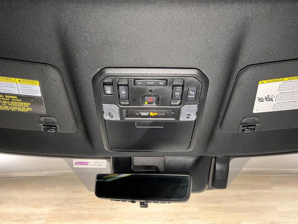 Used 2024 Toyota Tundra Platinum image 18