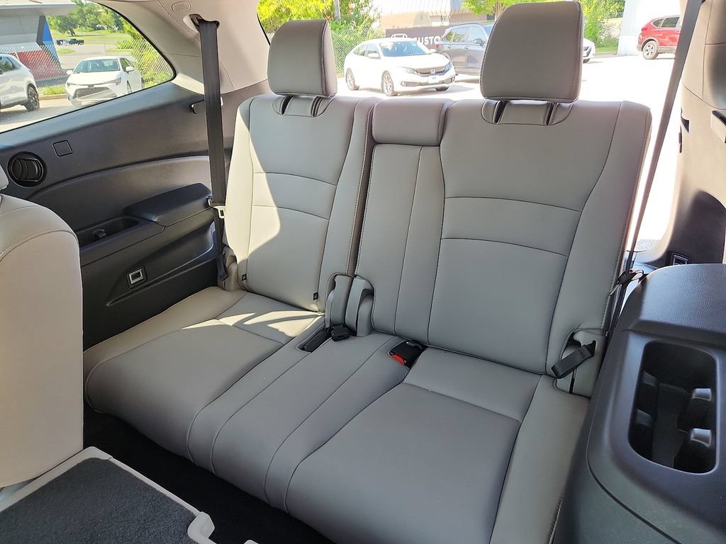Used 2021 Honda Pilot Special Edition image 7