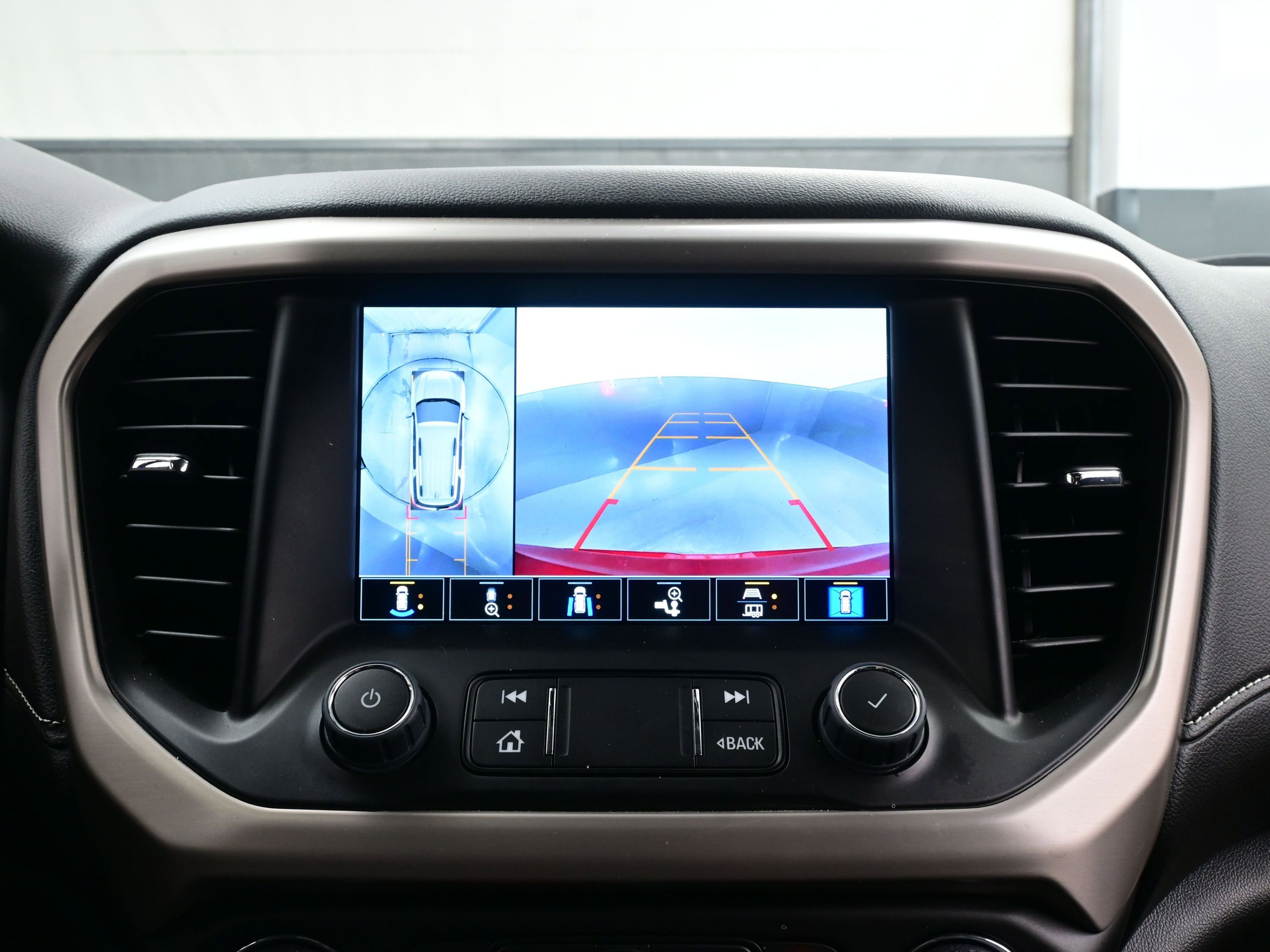 Used 2023 GMC Acadia Denali w/ Denali Ultimate Package image 20