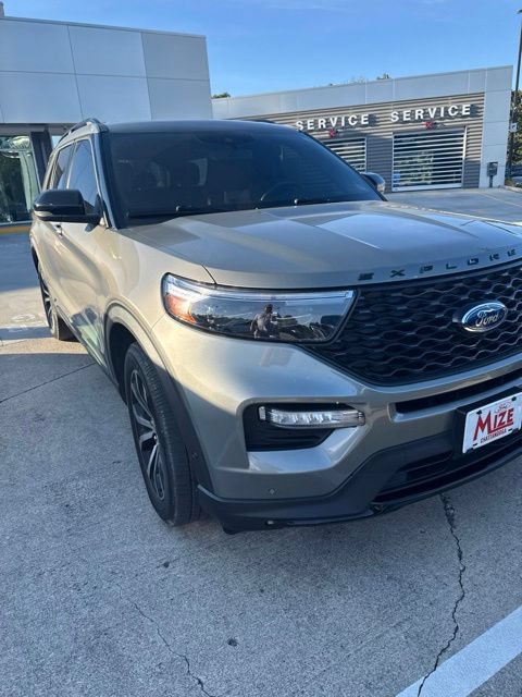 Certified 2020 Ford Explorer ST w/ Premium Technology Package AWD/4WD image 28