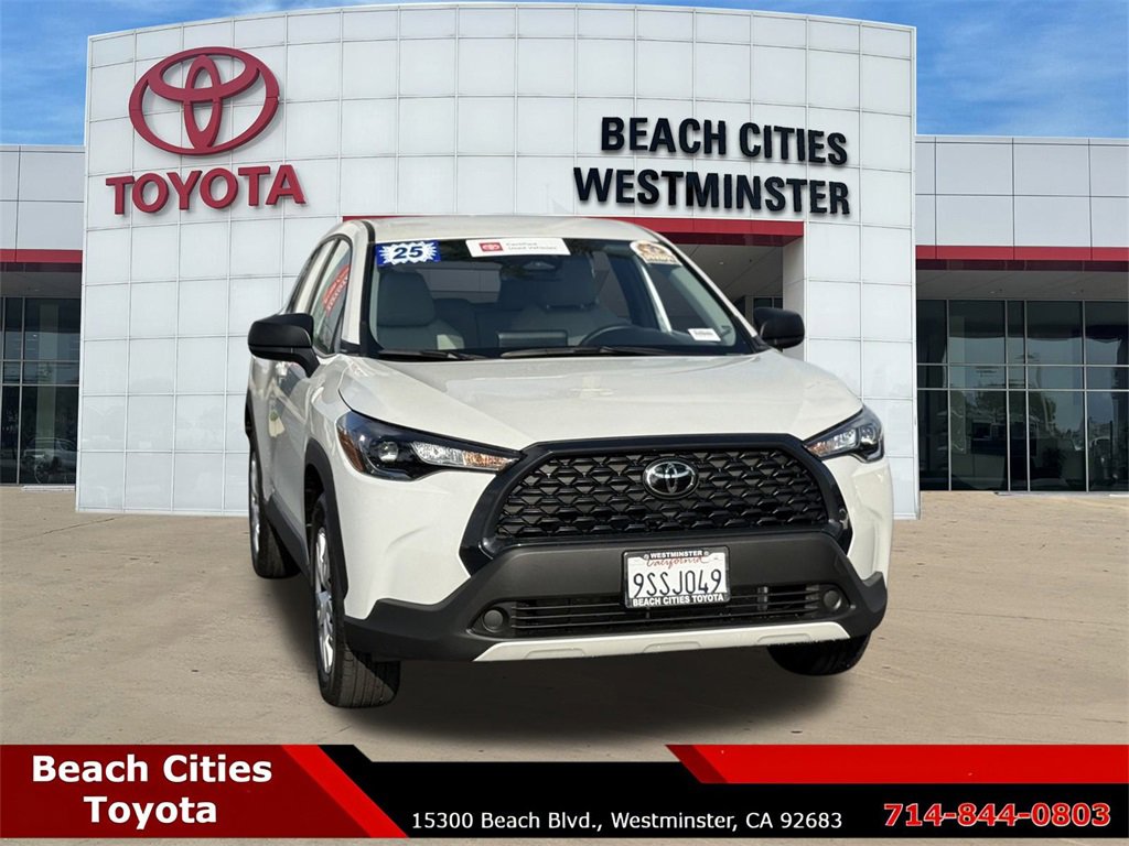 Certified 2025 Toyota Corolla Cross L image 3