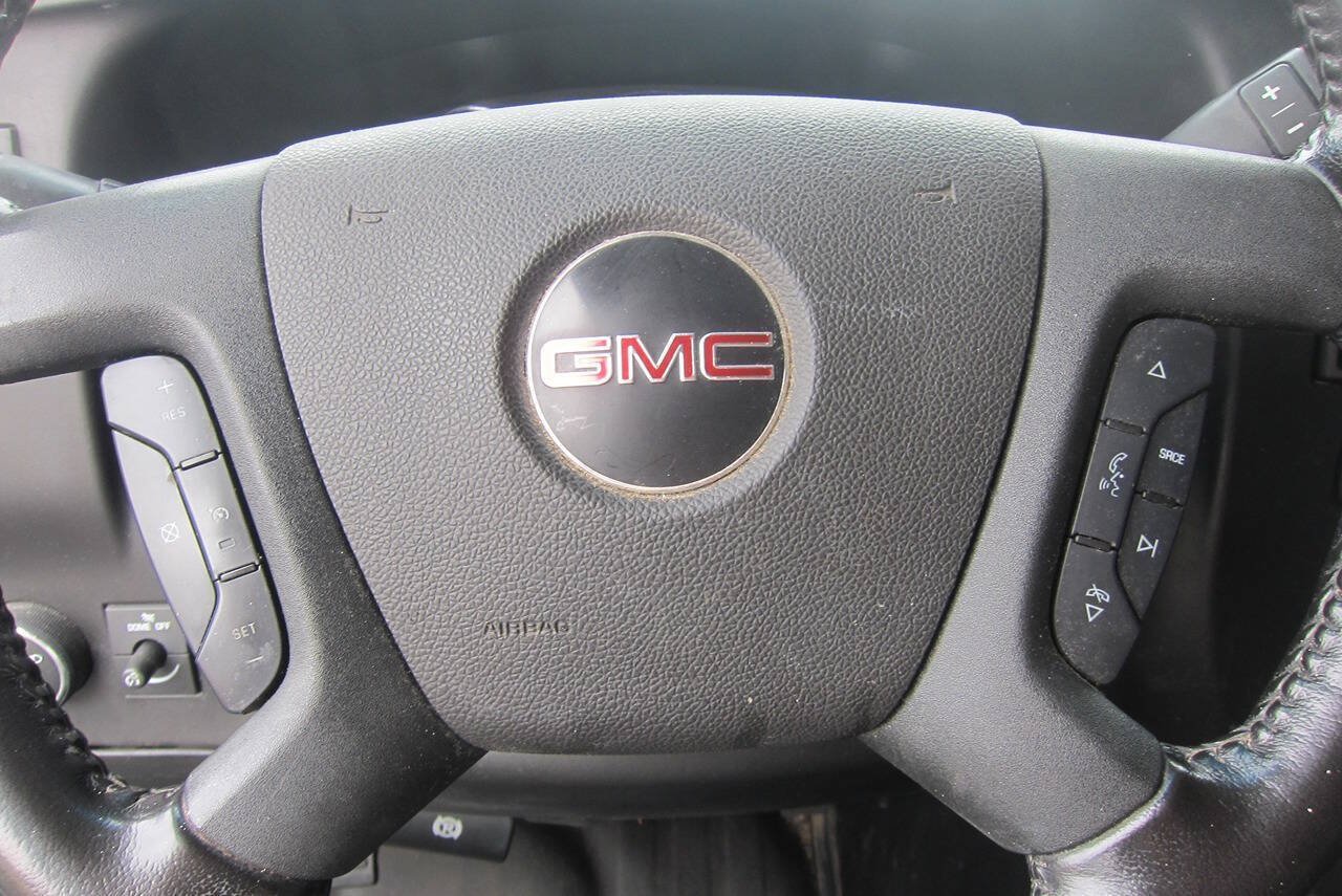 Used 2021 GMC Savana 2500 w/ Driver Convenience Package RWD image 9