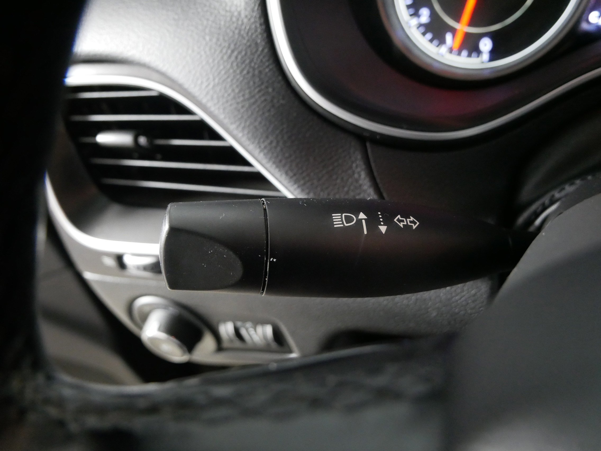 Used 2021 Jeep Cherokee Trailhawk w/ Trailer Tow Group image 32