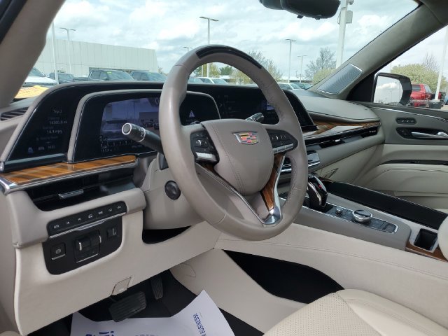 Certified 2024 Cadillac Escalade Sport Platinum AWD/4WD image 8