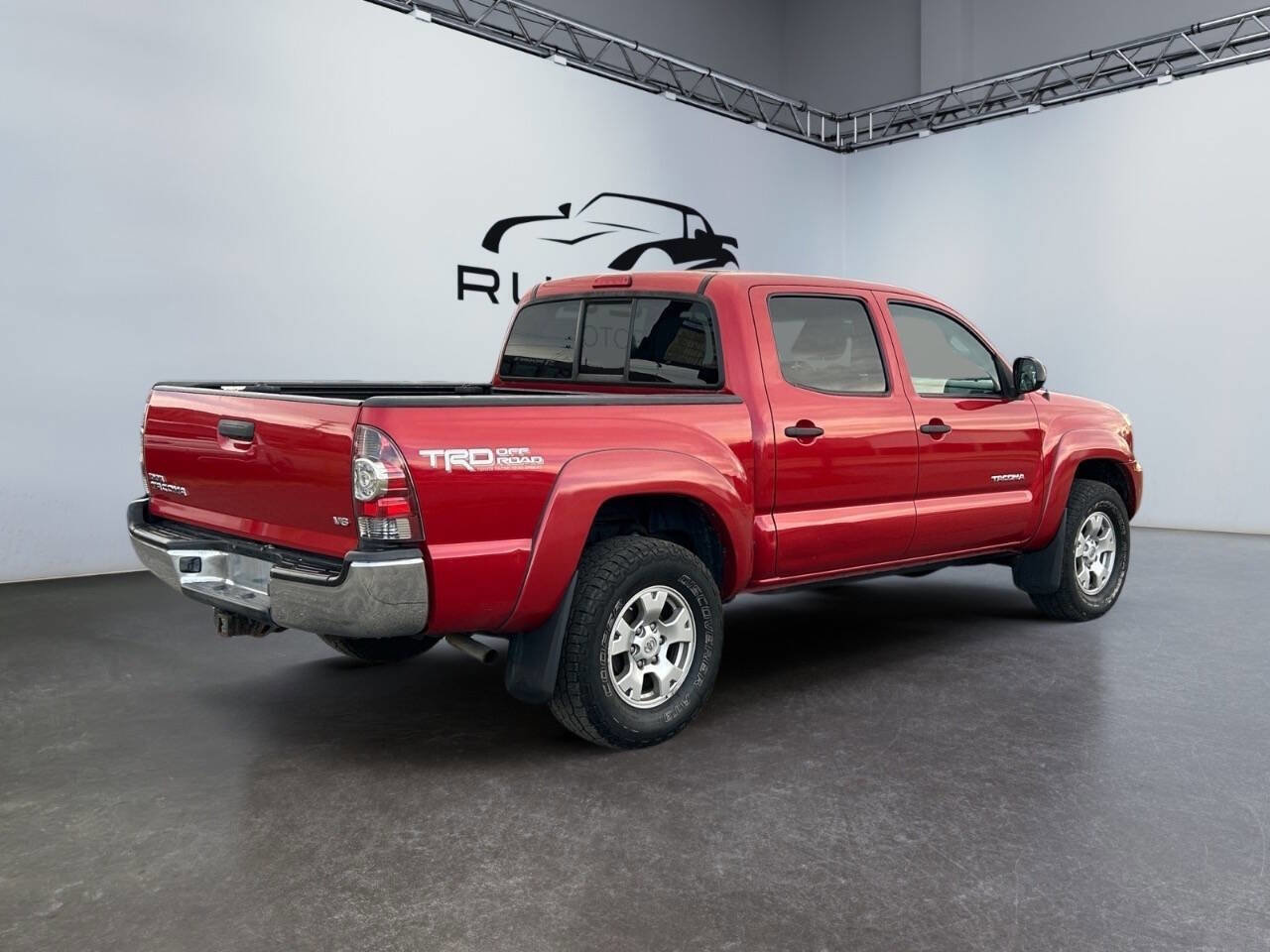 Used 2013 Toyota Tacoma 4x4 Double Cab w/ TRD Off-Road Pkg image 4