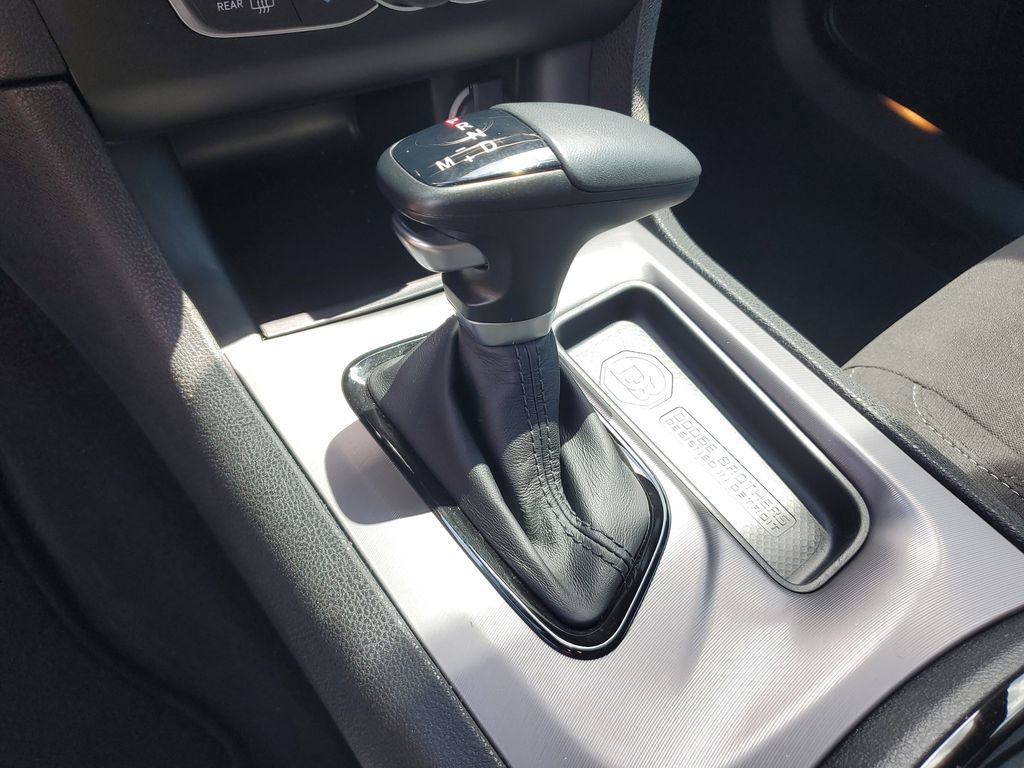 Used 2023 Dodge Charger SXT w/ Blacktop Package image 15