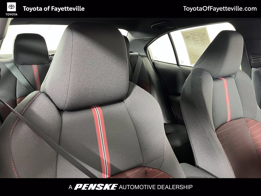 Used 2026 Toyota Corolla SE FWD image 6
