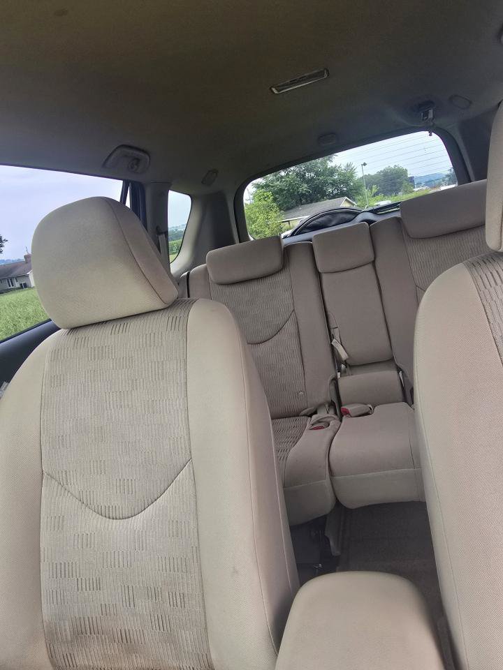 Used 2009 Toyota RAV4 4WD image 6