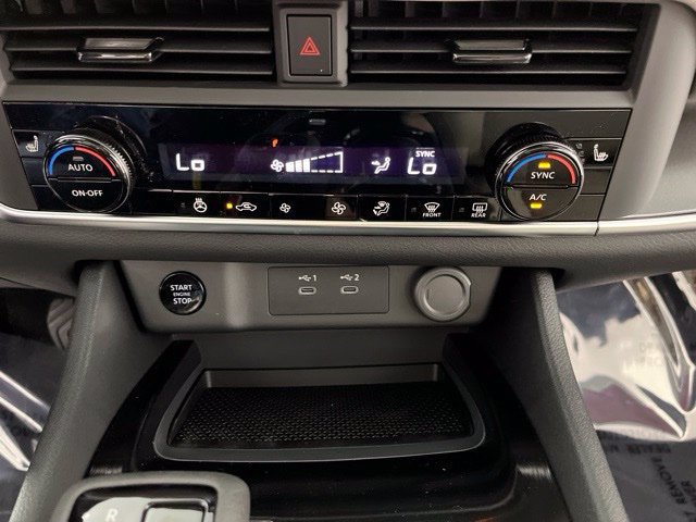 New 2026 Nissan Rogue Dark Armor FWD image 26