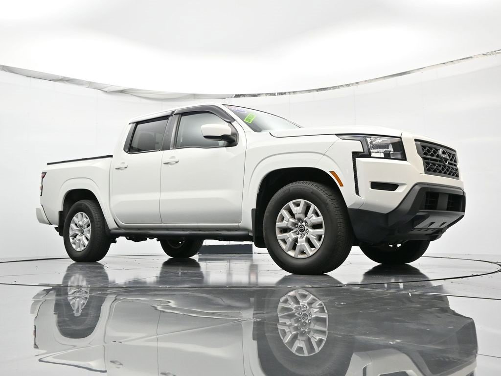 Used 2022 Nissan Frontier SV w/ Technology Package image 35