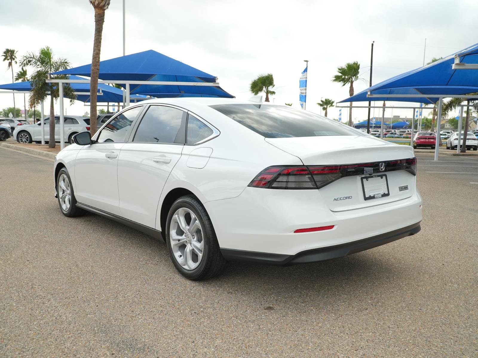 Used 2025 Honda Accord LX image 8