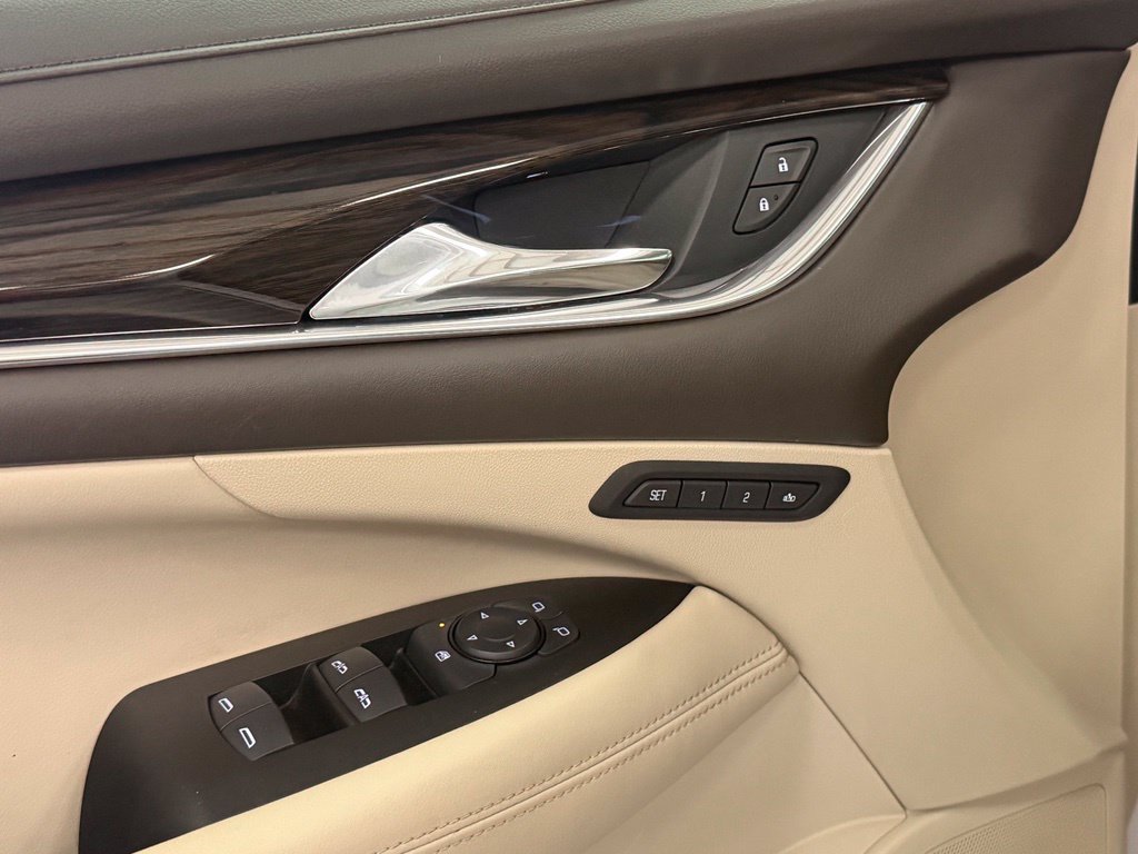 Used 2017 Buick LaCrosse Essence w/ Sun and Shade Package FWD image 13