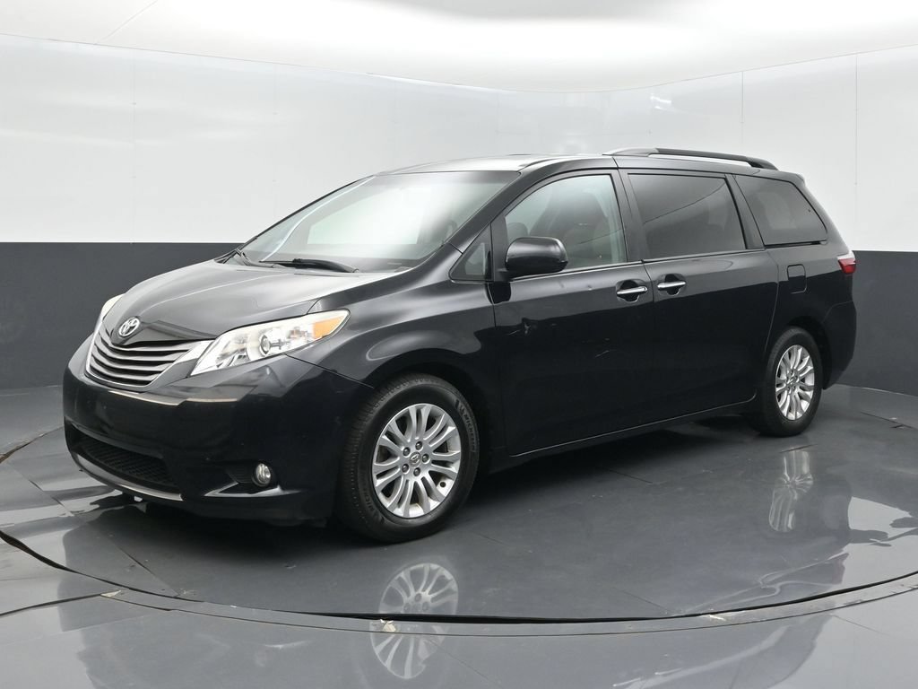 Used 2015 Toyota Sienna XLE