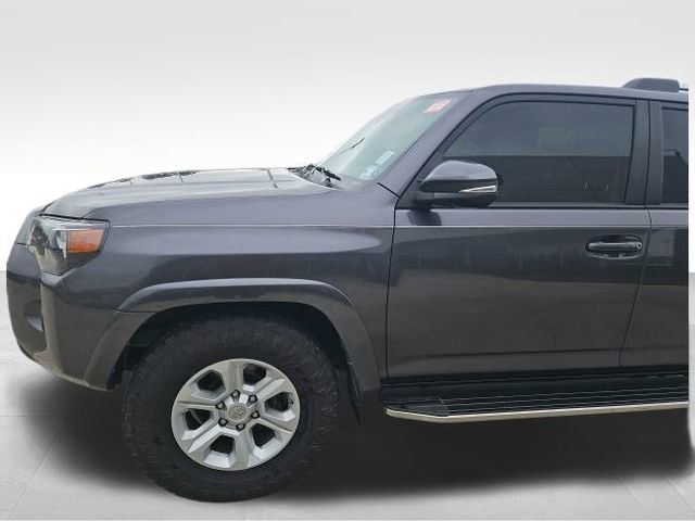 Used 2021 Toyota 4Runner SR5 Premium w/ Moonroof Package image 16