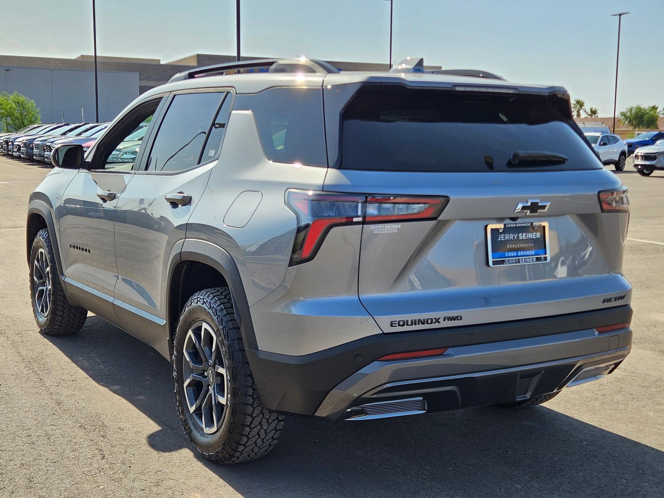 New 2026 Chevrolet Equinox ACTIV image 3