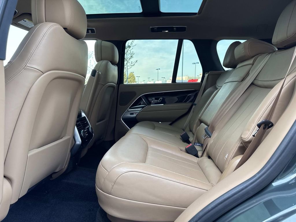 Used 2023 Land Rover Range Rover SE AWD/4WD image 14