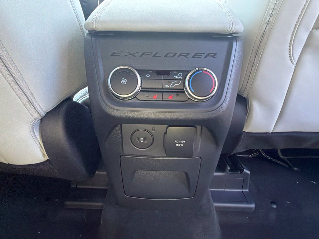 New 2027 Ford Explorer Platinum AWD/4WD image 46